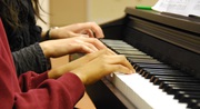 Music Teacher : Piano Lessons Los Angeles